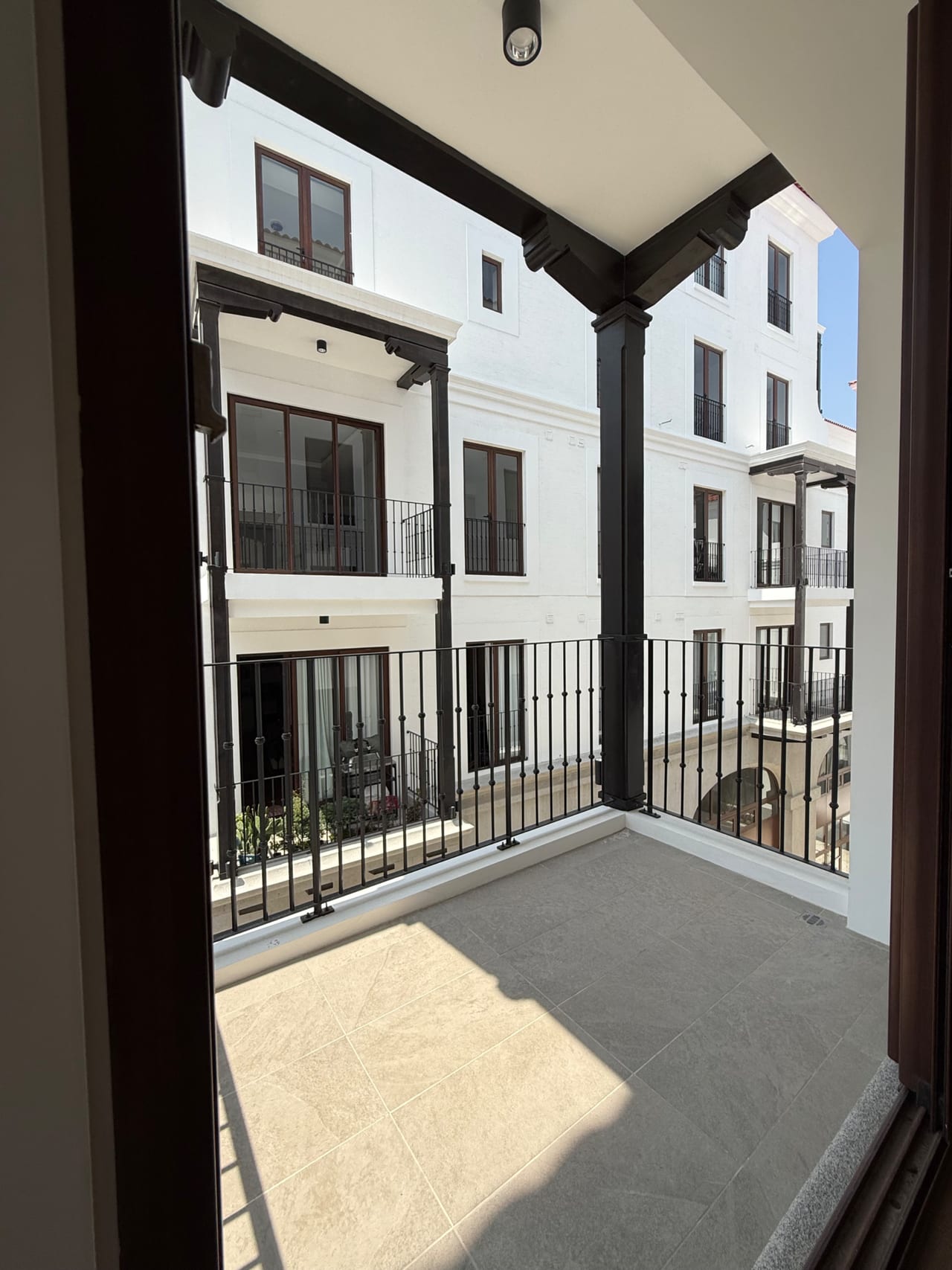 Vendo lindo apartamento para estrenar en Cayala, Lirios 4 zona 16 — foto 4 de 9
