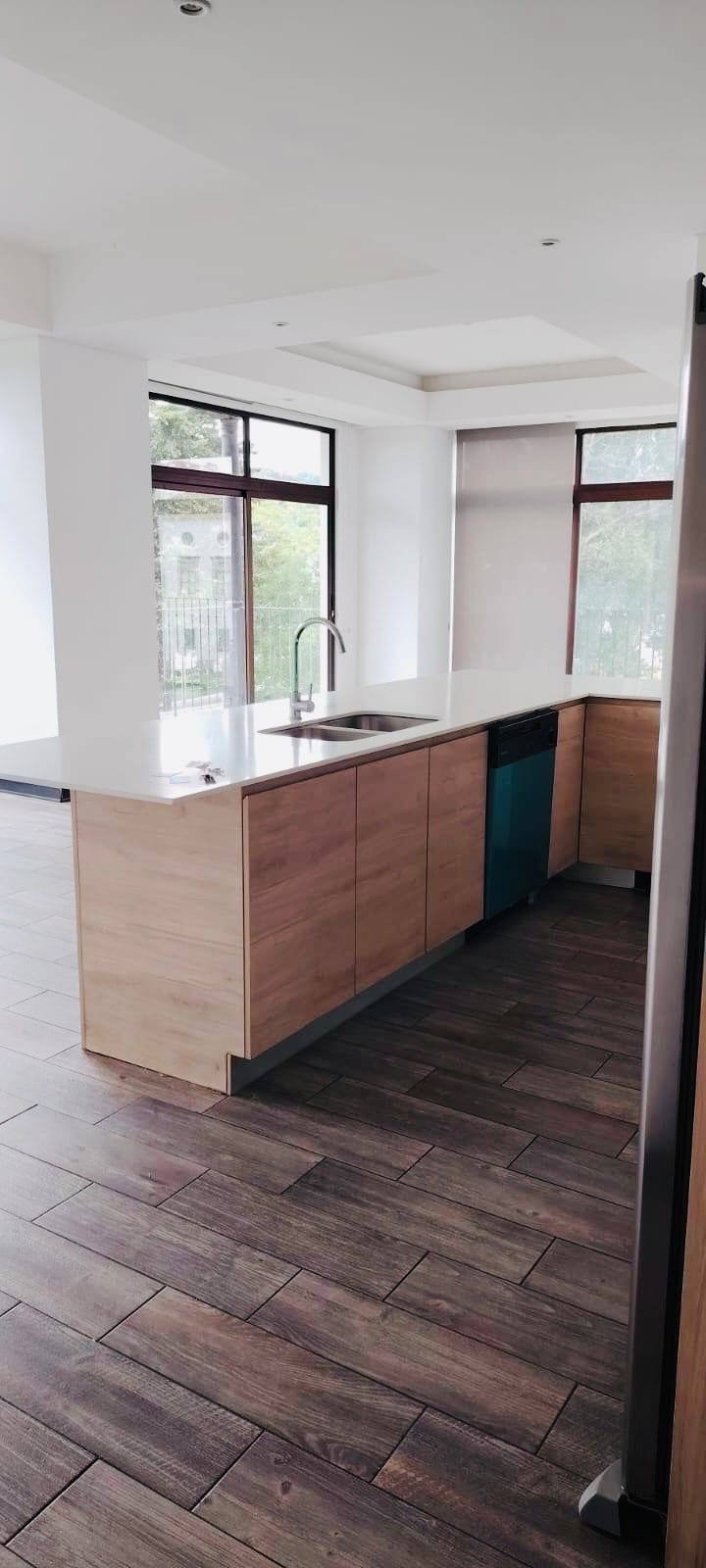 Rento apartamento en Lirios 1, Cayalá zona 16 — foto 5 de 7