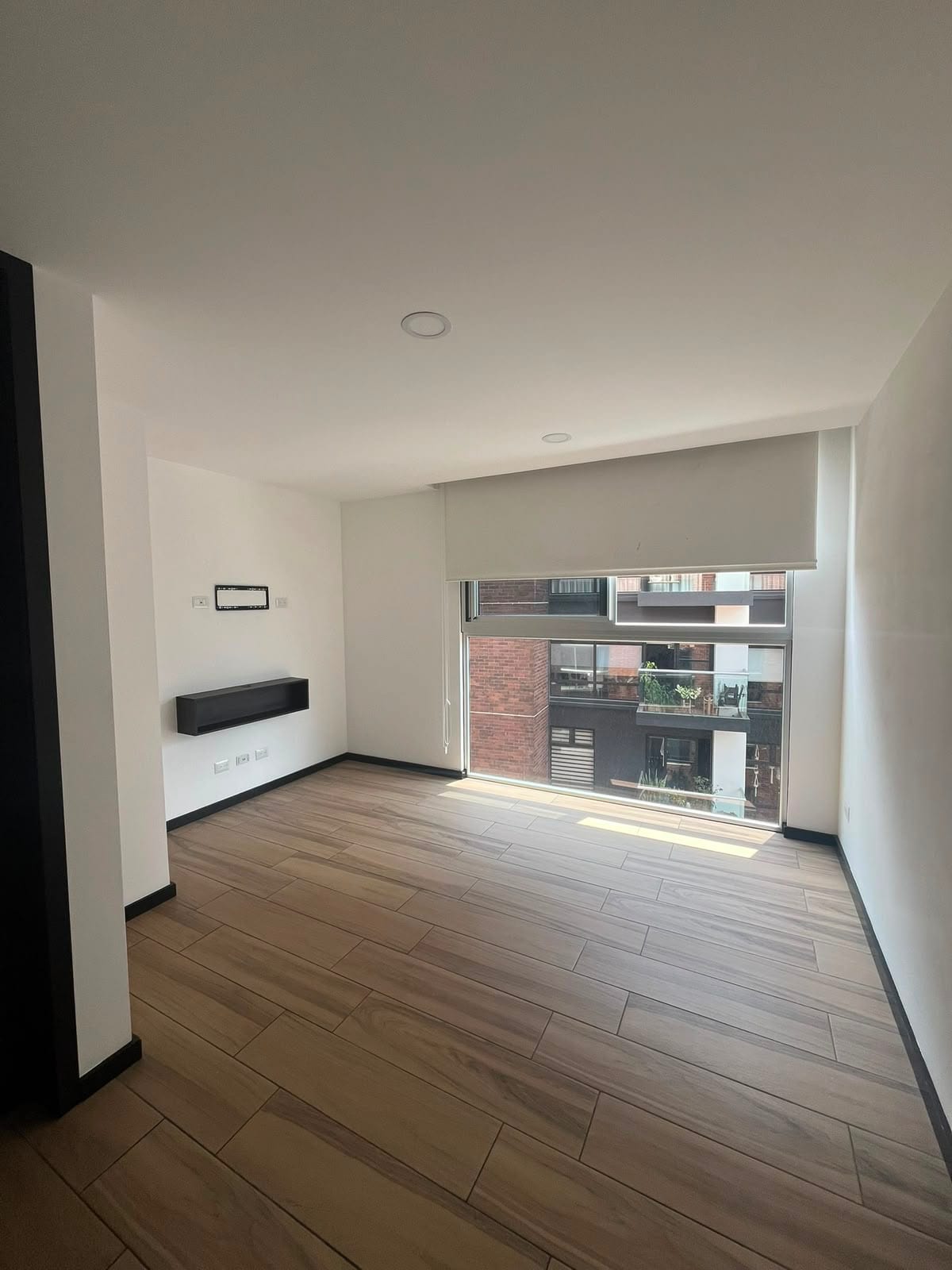 Rento apartamento en Edificio Moderno Zona 15 Vista Hermosa 1 dentro de garita — foto 4 de 7
