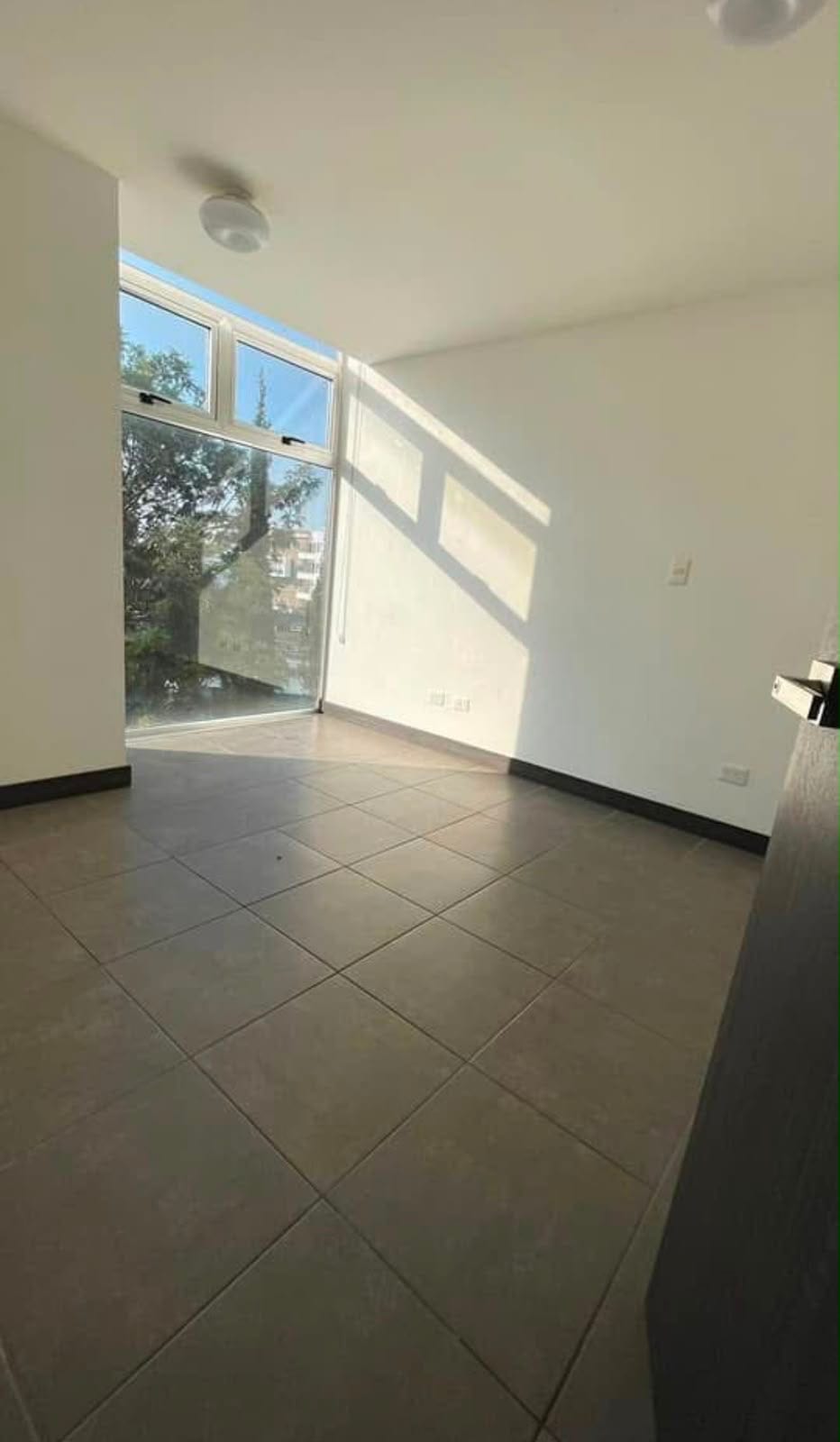 Rento apartamento zona 15 VH1 dentro de garita — foto 4 de 7